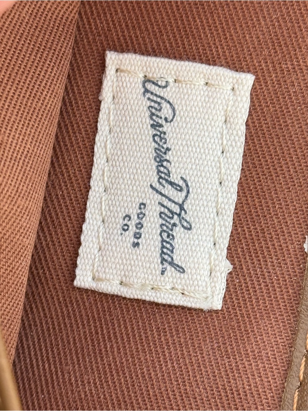 Universal Thread Wallet - Picture 4 of 4
